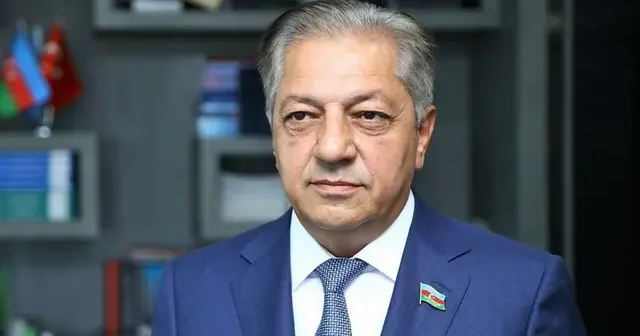 Cavanşir Feyziyevin apteki dərmanları reseptsiz satırmış Şirkəti cərimələndi