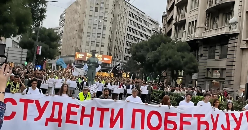 Serbiyada tələbə hərəkatı seçki sınağı qarşısında