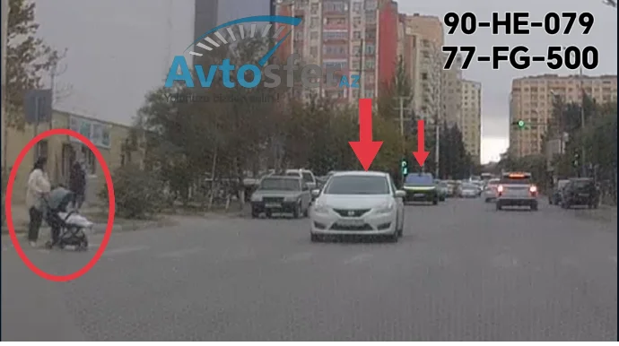 Azyaşlı uşaqları ilə keçidi keçən qadına yol vermədilər VİDEO