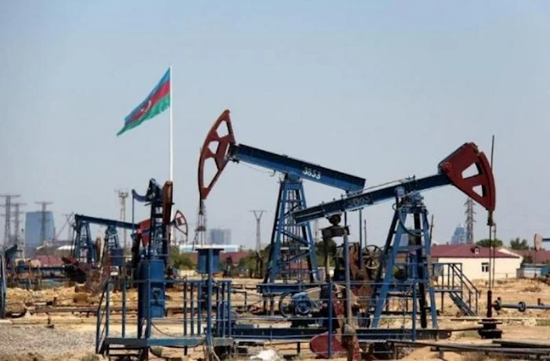 “Azeri Light”ın qiyməti 76 dolları ötdü