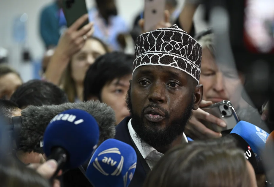 “Power Shift Africa”nın direktoru: İqlim dəyişmələrinə səbəb olan ölkələrin vurduqları zərərə görə məsuliyyət daşımalarını istəyirik