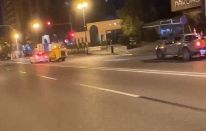 COP29 zolaqlarında yol nişanlarının sökülməsinə başlanıldı RƏSMİ Xəbər saytı Son xəbərlər və Hadisələr