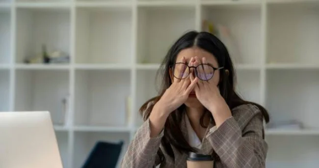 Təhlükə siqnalı: Əgər gündüz də yuxunuz gəlirsə...