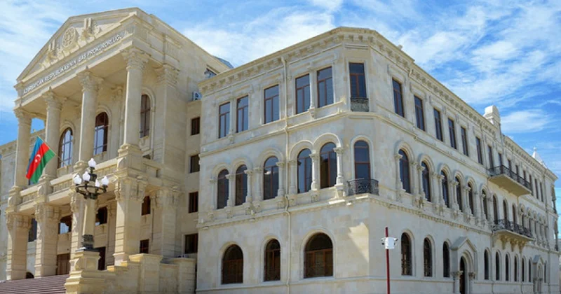 Baş Prokurorluq: Yasamal rayonunda yerləşən çoxmərtəbəli binada 3 nəfərin öldüyü yanğınla bağlı bir nəfər saxlanılıb