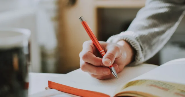 Hormonlar qərar qəbuletmə və öyrənməyə necə təsir edir?