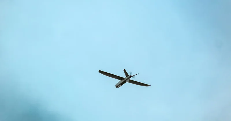 Eyndhoven hava limanında dron təhlükəsi: uçuşlar dayandırıldı