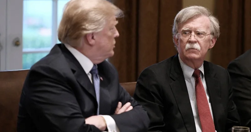 Bolton Trampın sülh planını kəskin tənqid etdi: Bu, Ukraynanın satılmasıdır