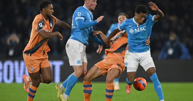 Наполи празднует победу перед матчем с Карабахом