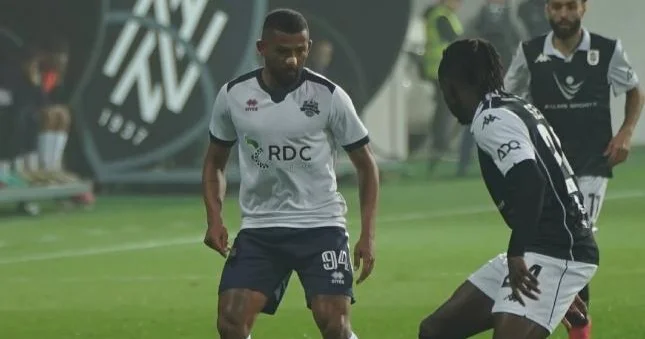 “Neftçi”dən ikinci qol Yenilənir