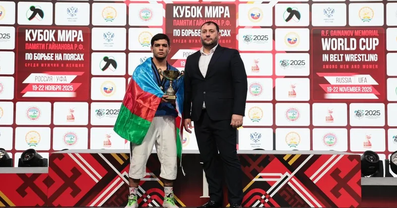 Azərbaycan idmançıları qurşaqla güləş üzrə Dünya kubokunda medal qazanıblar FOTO