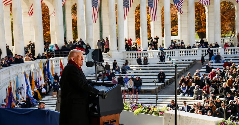 Трамп обвинил конгрессменов демократов в предательстве