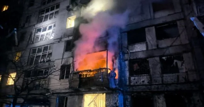 “Rusiyanın Ukraynaya gecə hücumları: Dnepr və Odessa yenidən hədəfə çevrilib“ Ukrayna mətbuatı