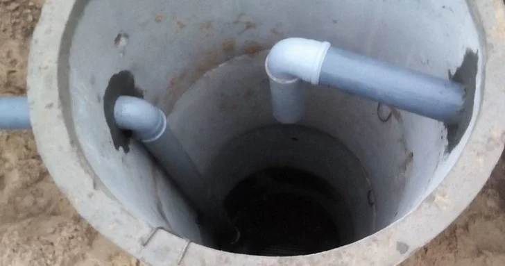 Перевозчики сточных вод жалуются: Негде законно выгружать содержимое ям