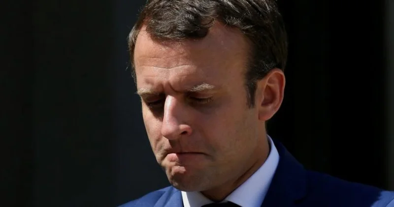 Рекордное недовольство Макроном во Франции из за Украины Minval Politika