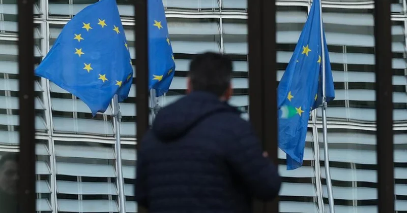 Европа хочет знать: кто автор?