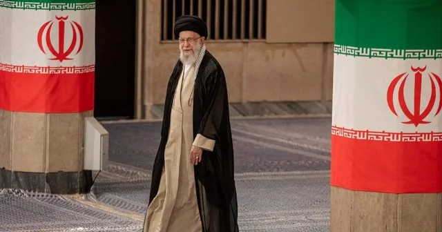 Xameneiyə qarşı sui qəsd cəhdləri olub İran narahatdır