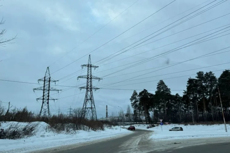 Rusiya Abxaziyaya elektrik enerjisi nəqlinə başlayıb