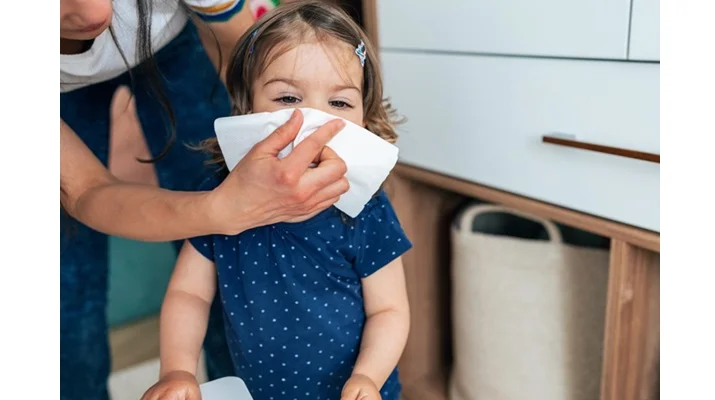 Uşağınızın burnu uzun müddət axırsa, bunları bilməlisiniz