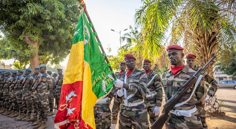 Afrikanın üç ölkəsi Fransa xuntasının başlatdığı saxta manevrləri izləyir