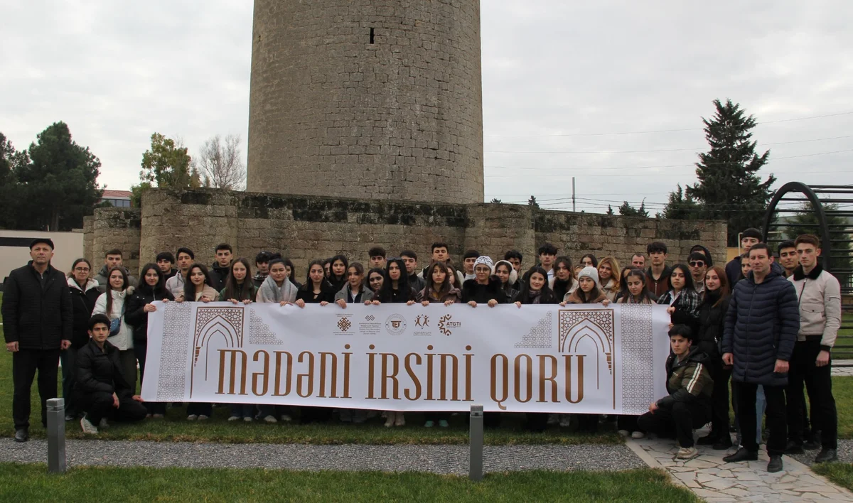 “Mədəni irsini qoru” adlı layihə Böyük və Kiçik Mərdəkan qəsrlərinə infoturla davam etdi FOTO Yeni Çağ Media