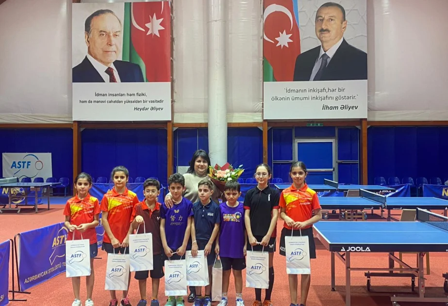 Stolüstü tennis üzrə ölkə turniri başa çatıb AZƏRTAC