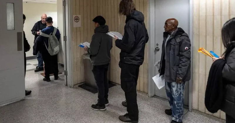 В США начали массово отклонять прошения мигрантов о предоставлении убежища