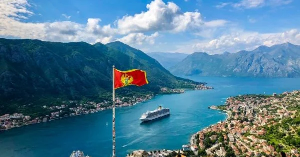 Monteneqro Türkiyə vətəndaşlarına qarşı qərarı geri götürdü