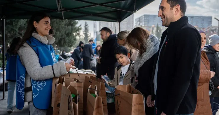 “Azərsun Holdinq”in “Tullantıları hədiyyələrə dəyiş” ekoloji festivalına dəstək verib