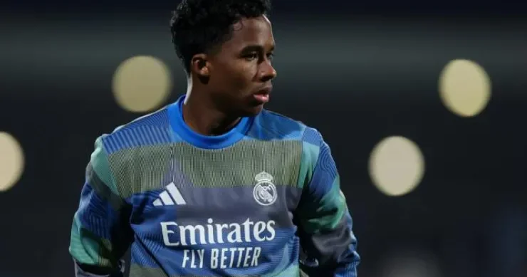 “Real” Endriki icarəyə göndərdi