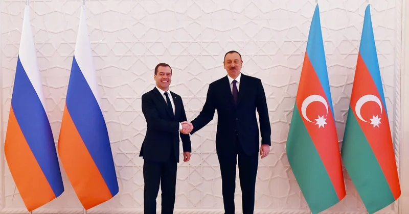 От заместителя председателя Совета безопасности Российской Федерации Дмитрия Медведева