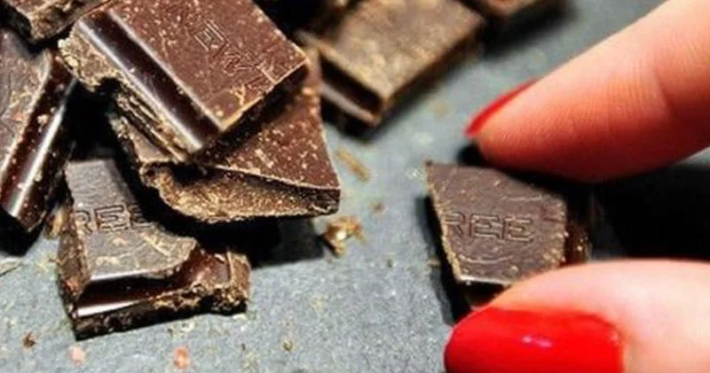 Tünd şokolad bioloji yaşı azaldırmış...