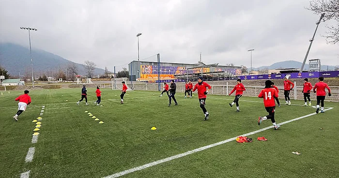 AFFA bölgə klublarının akademiyalarında monitorinq prosesini davam etdirir FOTO