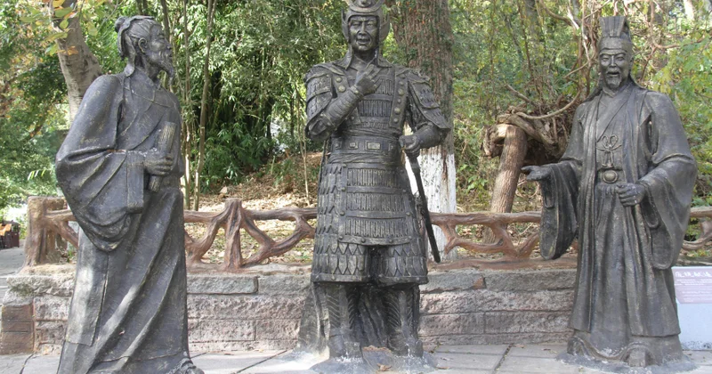 Çin tarixində ən qanlı döyüşlərdən birinə şahidlik edən Çibi döyüş meydanından FOTOREPORTAJ