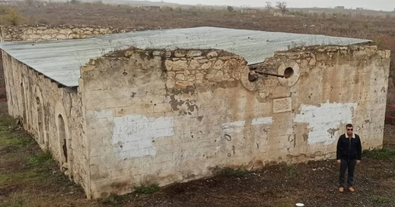 Merdinli kənd məscidinin kitabəsinə nə yazılıb?