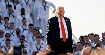 Trampın təkəbbür donanması..?