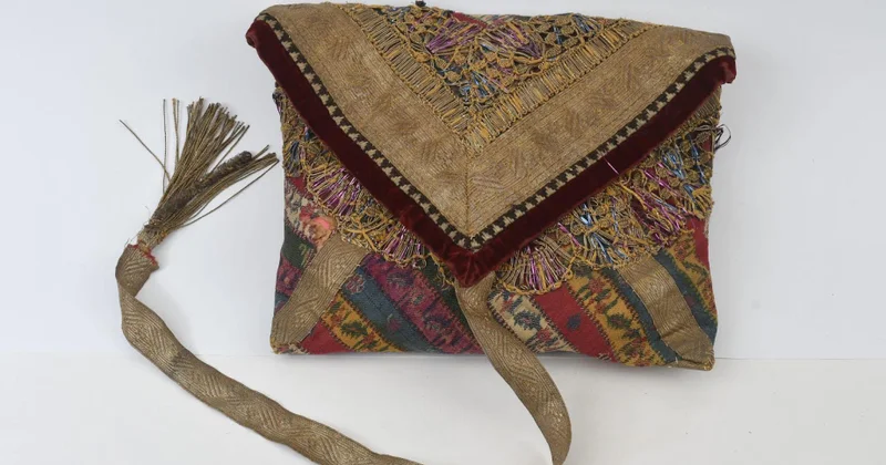 Tarix Muzeyinin Etnoqrafiya fondunda nadir quranqabı qorunur