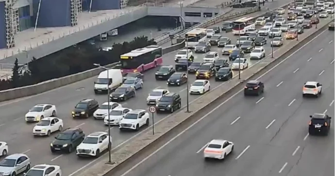 Bu yollarda tıxac var SÜRÜCÜLƏRİN DİQQƏTİNƏ!