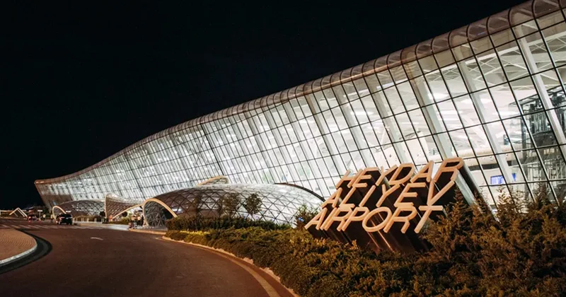 Два международных рейса совершили экстренную посадку в Баку Minval Politika