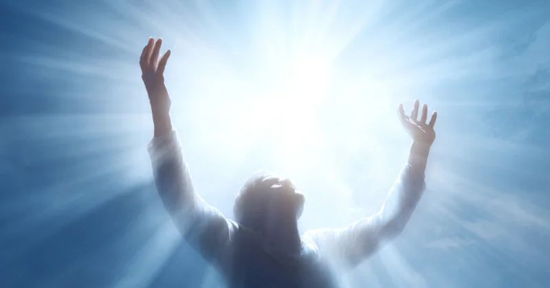 Biohaker 2039 cu ilə qədər ölməzlik vəd edir və...