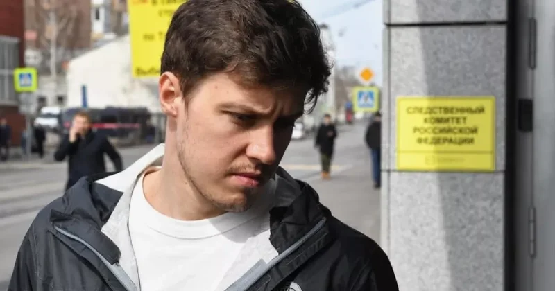 Главред Важных историй лишен гражданства РФ