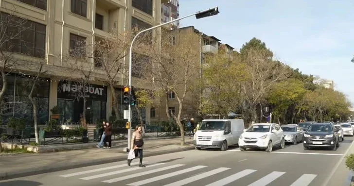 Пешеходные переходы: где скрывается главная опасность на дорогах Азербайджана