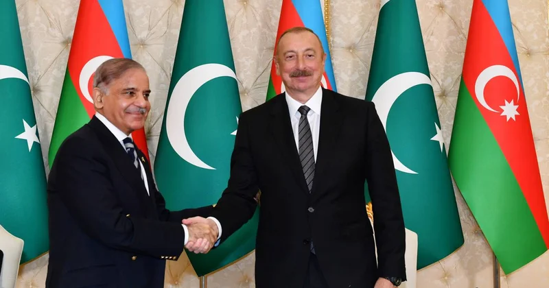 От Премьер министра Исламской Республики Пакистан Мухаммада Шахбаза Шарифа