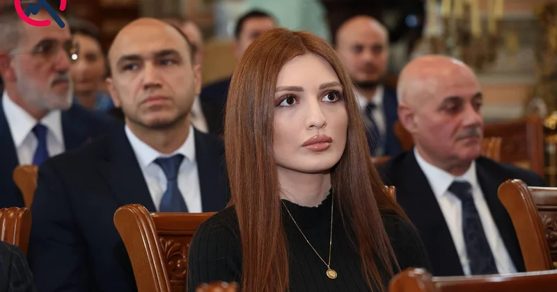 Dəhşətli qəzanın şahidi olan bələdçilər də təqdimata qatıldı Fotolar