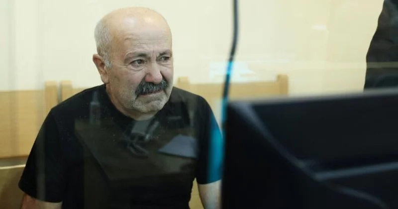 Vaqif Xaçaturyan Yeni Klinikanın reanimasiya şöbəsinə yerləşdirildi