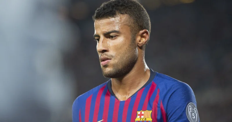 Rafinya karyerasını bitirdi