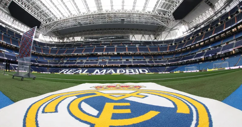 Ulduz futbolçu Real dan ayrıldı