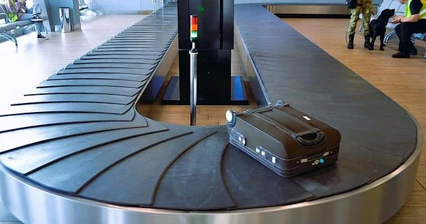 Ruslar Türkiyədə tətil etdikdən sonra yenidən baqajsız qaldılar