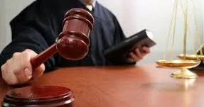 Ehtiyatda olan mayor 300 minlik dələduzluqda ittiham olunur