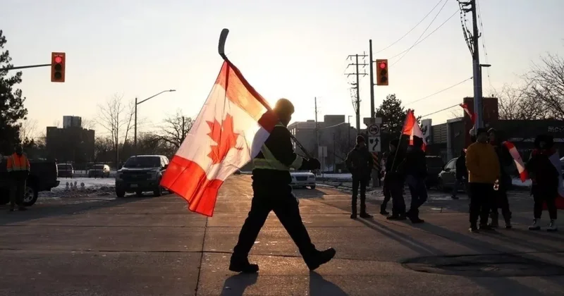 Власти Альберты одобрили петицию об отделении от Канады