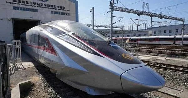 Çin dəmir yolu daşımalarında yeni rekorda imza atıb